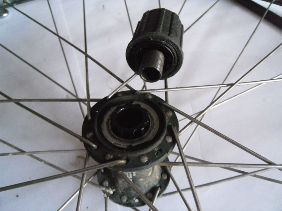 Outil Démonte Roue Libre Vélo 2-en-1 – 12 Cannelures, Acier Chrome Vanadium, Pour Sun Race, DNP, Etc.